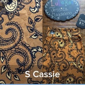 Lularoe Cassie skirt